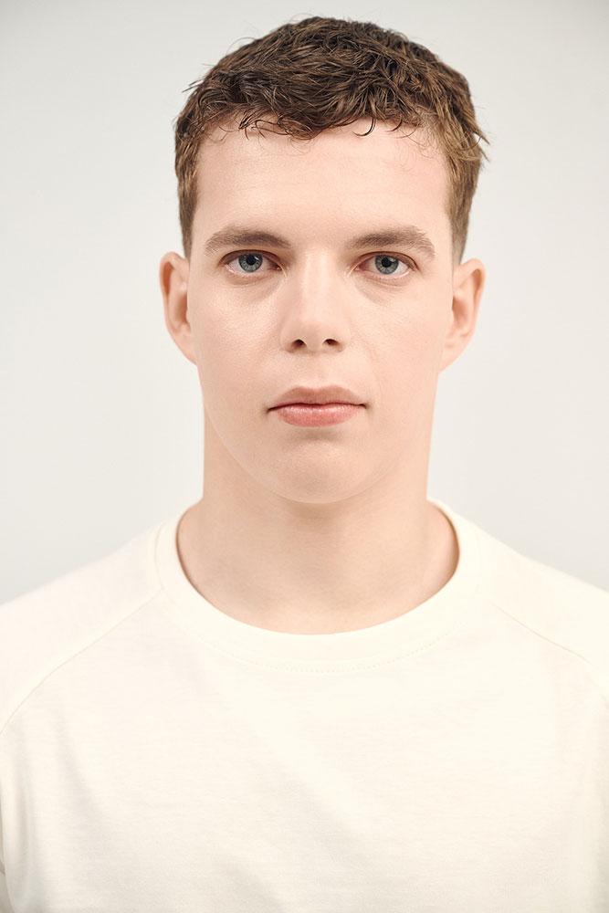 Vassilis L. TWINS